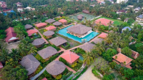 Гостиница Authentic Khmer Village Resort  Siem Reap